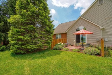 ***GOLF COURSE LOT with LAKE VIEW***Brand new FURNACE, Brand New on Westchester Golf Course in Ohio - for sale on GolfHomes.com, golf home, golf lot
