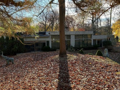 Contemporary Ranch built in 1970. Located on over 2+ acres in on Sands Point Golf Club in New York - for sale on GolfHomes.com, golf home, golf lot