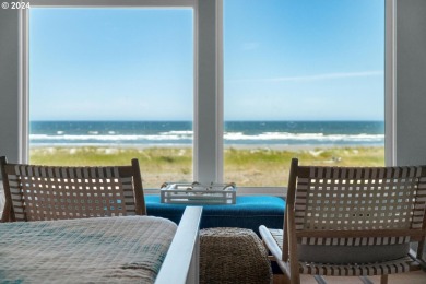 Charming oceanfront studio at The Tides By the Sea! Unit is on Seaside Golf Course in Oregon - for sale on GolfHomes.com, golf home, golf lot