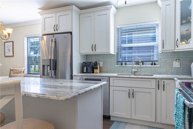 Beautifully renovated 2/2 condo in the 55+ active community of on Vero Beach South Golf Course in Florida - for sale on GolfHomes.com, golf home, golf lot