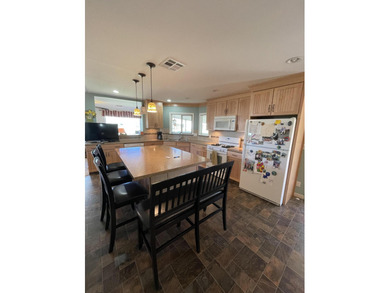 Beautiful Golf Course Home in Tri Palm Estates & Country Club! on The Club At Shenandoah Springs in California - for sale on GolfHomes.com, golf home, golf lot