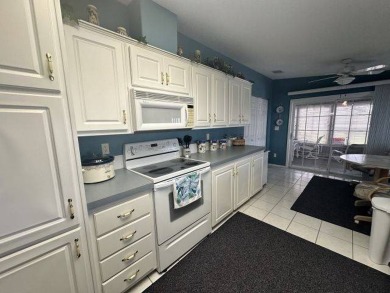 HUGE PRICE REDUCTION TO $109,900 Located on the quiet street of on Four Lakes Golf Club in Florida - for sale on GolfHomes.com, golf home, golf lot