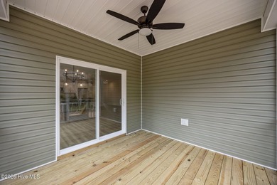 Welcome to the new (Jan 2026) Treweek Construction home in the on Harbour Point Golf Club in North Carolina - for sale on GolfHomes.com, golf home, golf lot