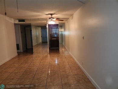 55+ COMMUNITY, UNIT IS ON THE 2nd FLOOR, WELL KEPT BUILDING #120 on Sunrise Lakes Phase III in Florida - for sale on GolfHomes.com, golf home, golf lot