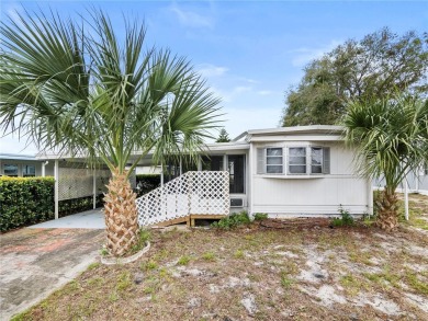 Welcome to this delightful 2-bedroom, 1-bath home in the on Lakes at Leesburg Golf Course in Florida - for sale on GolfHomes.com, golf home, golf lot