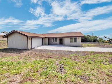 **Brand NEW 2025 build in beautiful Discovery Harbour!**This on Discovery Harbour Golf Course in Hawaii - for sale on GolfHomes.com, golf home, golf lot