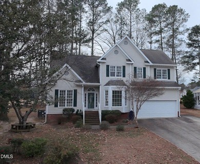 Golf-Course Home with Cul-de-Sac Privacy. 3BR/2.5BA home on the on Hedingham Golf and Athletic Club in North Carolina - for sale on GolfHomes.com, golf home, golf lot