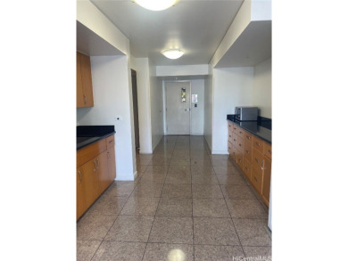 Come see this well maintained 2 bedroom, 2 bath, 1 parking unit on Ala Wai Golf Course in Hawaii - for sale on GolfHomes.com, golf home, golf lot