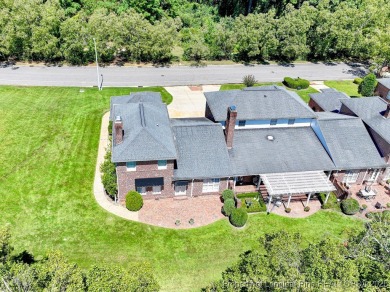 Beautiful Brick Townhome with Golf Course Views - Highland on Highland Country Club in North Carolina - for sale on GolfHomes.com, golf home, golf lot