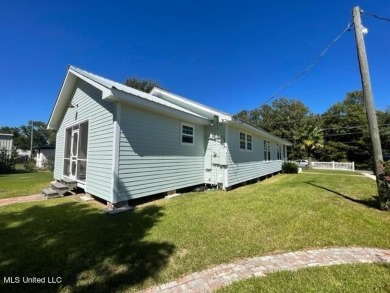 This lovingly renovated craftsman type cottage built in 1919 is on The Bridges Golf Club At Hollywood Casino in Mississippi - for sale on GolfHomes.com, golf home, golf lot