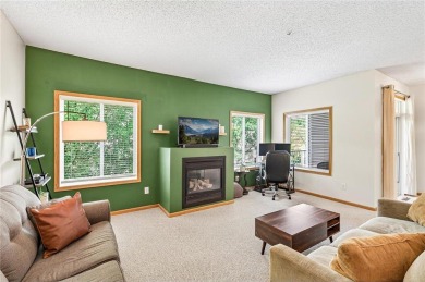 Welcome home to this very clean, nice 2 bedroom, 2 bathroom on Loggers Trail Golf Club in Minnesota - for sale on GolfHomes.com, golf home, golf lot
