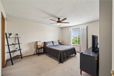 Welcome home to this very clean, nice 2 bedroom, 2 bathroom on Loggers Trail Golf Club in Minnesota - for sale on GolfHomes.com, golf home, golf lot