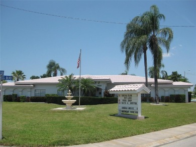 WOW!! Amazing home situated in the Mainlands.  A 55+ community on Mainlands Golf Club in Florida - for sale on GolfHomes.com, golf home, golf lot