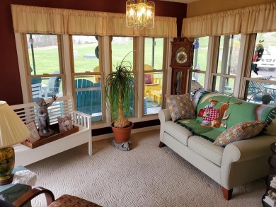 This 3 bedroom and 2 bath home is well taken care of and offers on Skyland Lakes Golf Course in Virginia - for sale on GolfHomes.com, golf home, golf lot