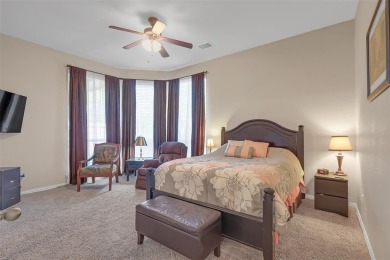 Beautiful move in ready home. With an open floor plan owner on Woodbridge Golf Club in Texas - for sale on GolfHomes.com, golf home, golf lot