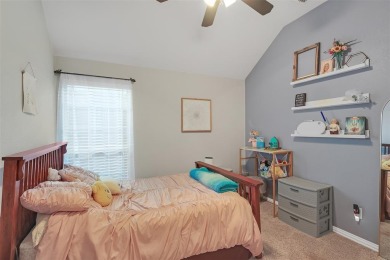 Beautiful move in ready home. With an open floor plan owner on Woodbridge Golf Club in Texas - for sale on GolfHomes.com, golf home, golf lot