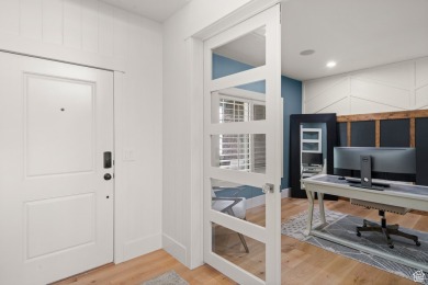 This stunning 2-story home is perfectly located within walking on Davis Park Golf Course in Utah - for sale on GolfHomes.com, golf home, golf lot