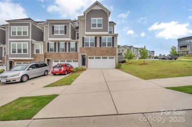 Tega Cay 3 Bedroom END UNIT townhouse in Trinity Townes. Enjoy on Tega Cay Golf Club in South Carolina - for sale on GolfHomes.com, golf home, golf lot