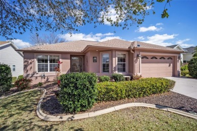 Welcome to this stunning TURNKEY DESIGNER Jasmine model home on The Links of Spruce Creek in Florida - for sale on GolfHomes.com, golf home, golf lot