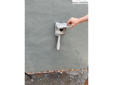 GOLF COURSE LOCATION - alongside 11TH FAIRWAY - 300 feet to the on Beech Mountain Club in North Carolina - for sale on GolfHomes.com, golf home, golf lot