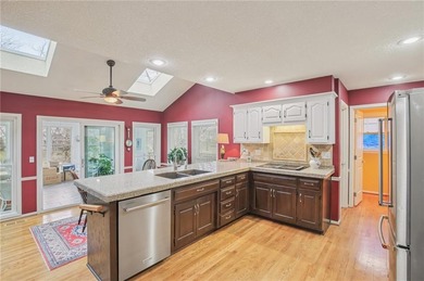 Enjoy peaceful lakefront living in Lakewood! This beautifully on Lakewood Oaks Golf Club, Ltd. in Missouri - for sale on GolfHomes.com, golf home, golf lot