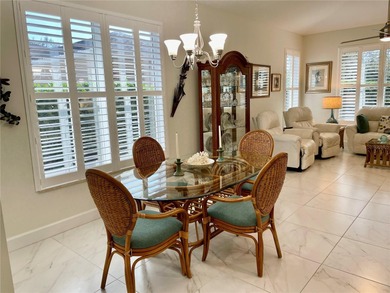 Stunning end unit, 3/2/2, 2013 built, split floor plan, 1471sf on Bobcat Trail Golf Club in Florida - for sale on GolfHomes.com, golf home, golf lot