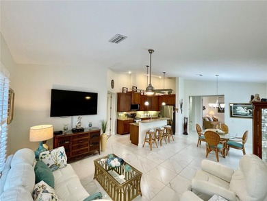 Stunning end unit, 3/2/2, 2013 built, split floor plan, 1471sf on Bobcat Trail Golf Club in Florida - for sale on GolfHomes.com, golf home, golf lot