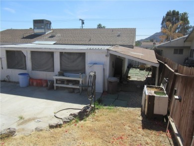 Good Location - Large 3 Bedroom, 2 Bath, 1302 Sq Ft and a Large on Palm Desert Country Club in California - for sale on GolfHomes.com, golf home, golf lot