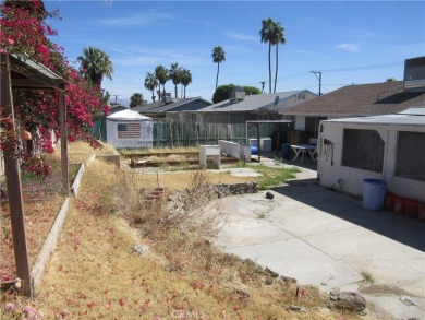 Good Location - Large 3 Bedroom, 2 Bath, 1302 Sq Ft and a Large on Palm Desert Country Club in California - for sale on GolfHomes.com, golf home, golf lot