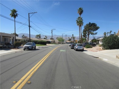 Good Location - Large 3 Bedroom, 2 Bath, 1302 Sq Ft and a Large on Palm Desert Country Club in California - for sale on GolfHomes.com, golf home, golf lot