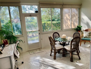 Stunning end unit, 3/2/2, 2013 built, split floor plan, 1471sf on Bobcat Trail Golf Club in Florida - for sale on GolfHomes.com, golf home, golf lot