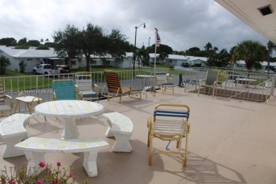 Lovely 2/2 condo in the tranquil community of Leisureville with on Leisureville Community Association in Florida - for sale on GolfHomes.com, golf home, golf lot