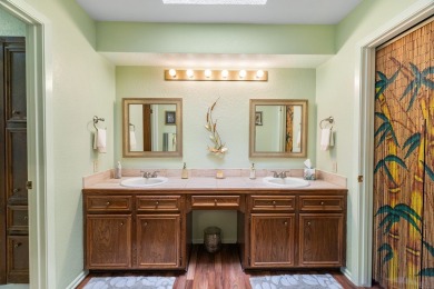 Delightful one-story townhome overlooking the #5 fairway on on Riverhill Country Club in Texas - for sale on GolfHomes.com, golf home, golf lot
