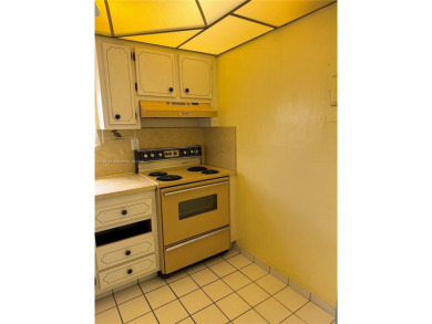 Fabulous 1st floor unit, corner unit, bright and beautiful.  55 on Sunrise Lakes Phase III in Florida - for sale on GolfHomes.com, golf home, golf lot