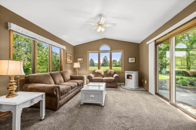This stunning 4-bedroom, 2-story home is perfectly located just on High Cliff Golf Course in Wisconsin - for sale on GolfHomes.com, golf home, golf lot
