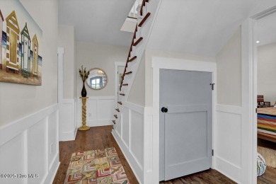 Welcome to 1512 Riverside Drive, a stunning 2,198 sq ft, 3 on Oyster Bay Golf Links in North Carolina - for sale on GolfHomes.com, golf home, golf lot