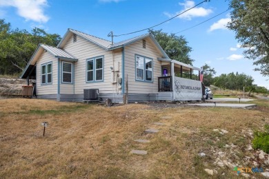 >>Three Properties. One Unmissable Opportunity.
Welcome to on Canyon Lake Golf Club in Texas - for sale on GolfHomes.com, golf home, golf lot