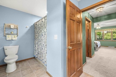 This stunning 4-bedroom, 2-story home is perfectly located just on High Cliff Golf Course in Wisconsin - for sale on GolfHomes.com, golf home, golf lot