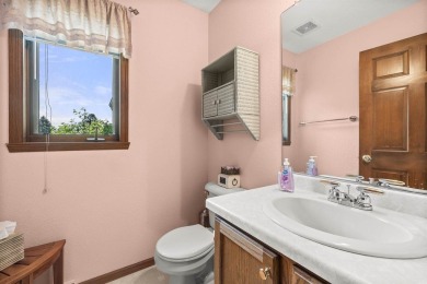 This stunning 4-bedroom, 2-story home is perfectly located just on High Cliff Golf Course in Wisconsin - for sale on GolfHomes.com, golf home, golf lot