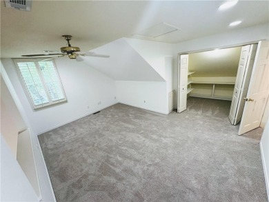 Newly remodeled condo on Paradise Valley Golf Course. New paint on Paradise Valley Athletic Club in Arkansas - for sale on GolfHomes.com, golf home, golf lot