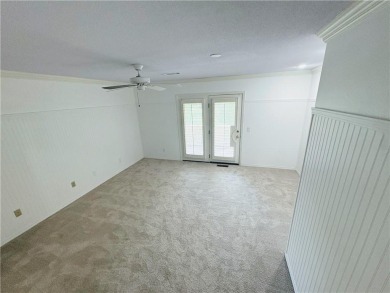 Newly remodeled condo on Paradise Valley Golf Course. New paint on Paradise Valley Athletic Club in Arkansas - for sale on GolfHomes.com, golf home, golf lot