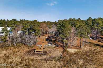 Welcome to this spacious 3-bedroom, 2-bath single-family home on The Lakes Country Club in North Carolina - for sale on GolfHomes.com, golf home, golf lot