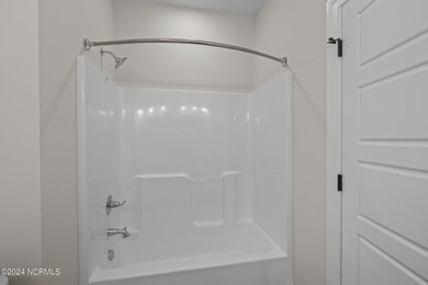 Holiday Special! Choose either a FREE golf cart or a Move-In on Carolina Colours Golf Club in North Carolina - for sale on GolfHomes.com, golf home, golf lot