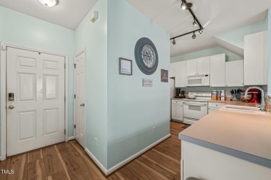 Charming townhome in established Raleigh community. 3 bedrooms on Hedingham Golf and Athletic Club in North Carolina - for sale on GolfHomes.com, golf home, golf lot