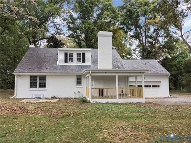 Built in 1963, you will fall in love with this *mid-century on  in Virginia - for sale on GolfHomes.com, golf home, golf lot