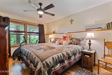 STUNNING MOUNTAIN RETREAT WITH BREATHTAKING VIEWS, PRIVACY & on Laurel Valley Golf Course in Tennessee - for sale on GolfHomes.com, golf home, golf lot