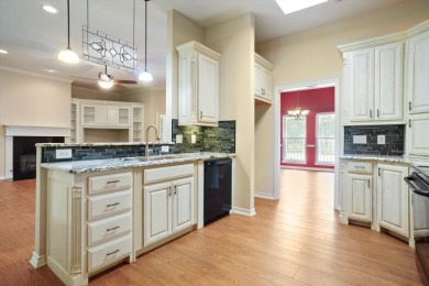 Beautiful Home on TWO LARGE LOTS! on The Club At Runaway Bay in Texas - for sale on GolfHomes.com, golf home, golf lot