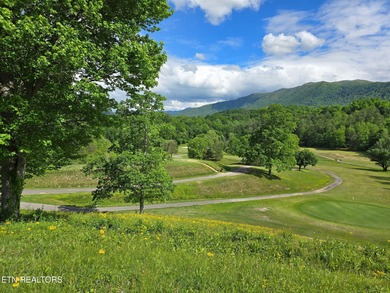 STUNNING MOUNTAIN RETREAT WITH BREATHTAKING VIEWS, PRIVACY & on Laurel Valley Golf Course in Tennessee - for sale on GolfHomes.com, golf home, golf lot