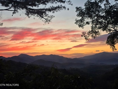 STUNNING MOUNTAIN RETREAT WITH BREATHTAKING VIEWS, PRIVACY & on Laurel Valley Golf Course in Tennessee - for sale on GolfHomes.com, golf home, golf lot