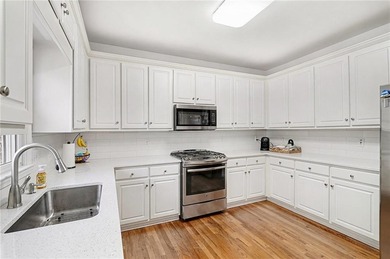 RECENTLY UPDATED KITCHEN. Welcome home to a beautifully updated on Bentwater Golf Club in Georgia - for sale on GolfHomes.com, golf home, golf lot